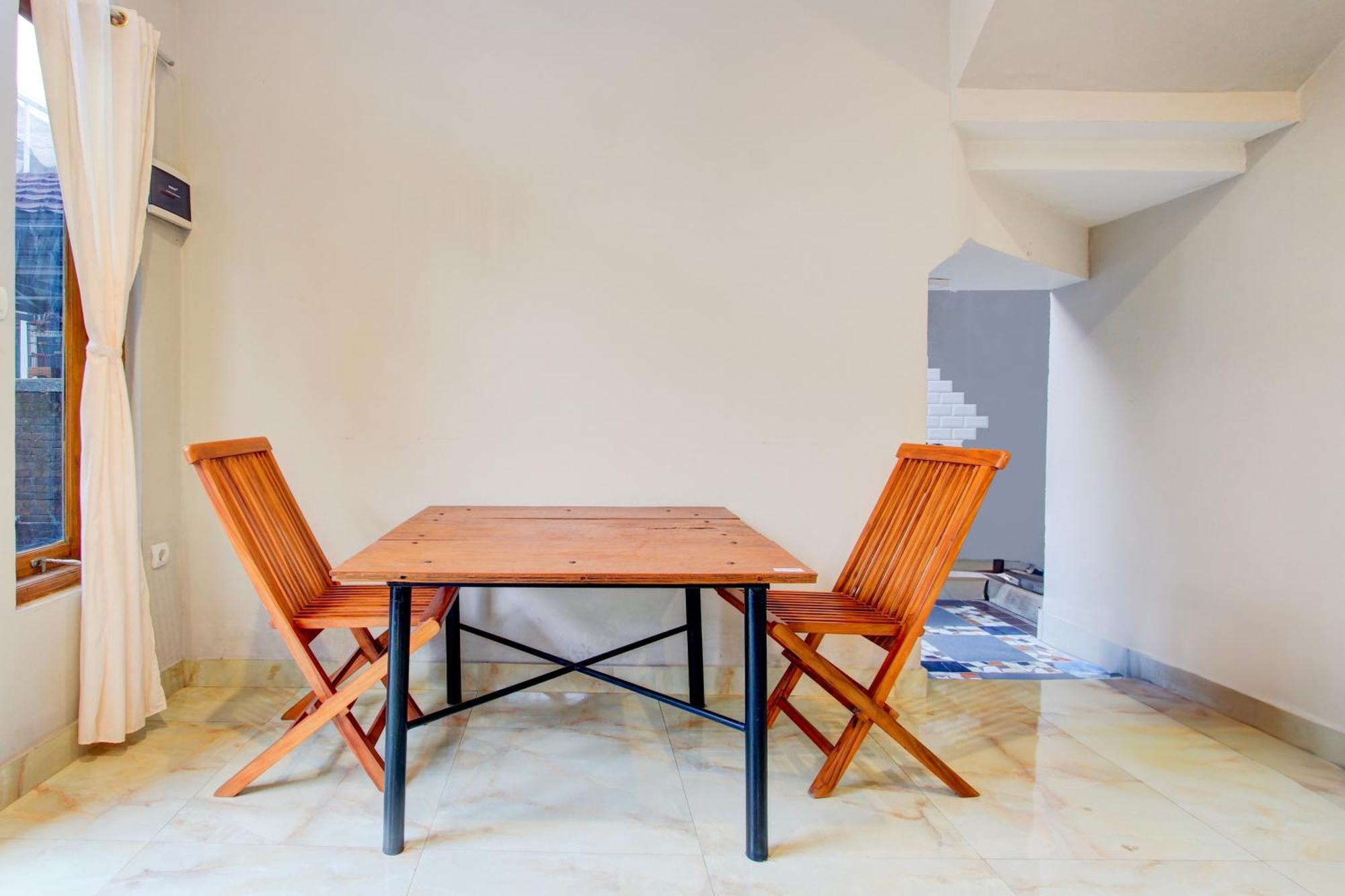 Capital O 94274 Balimoelih Hotel